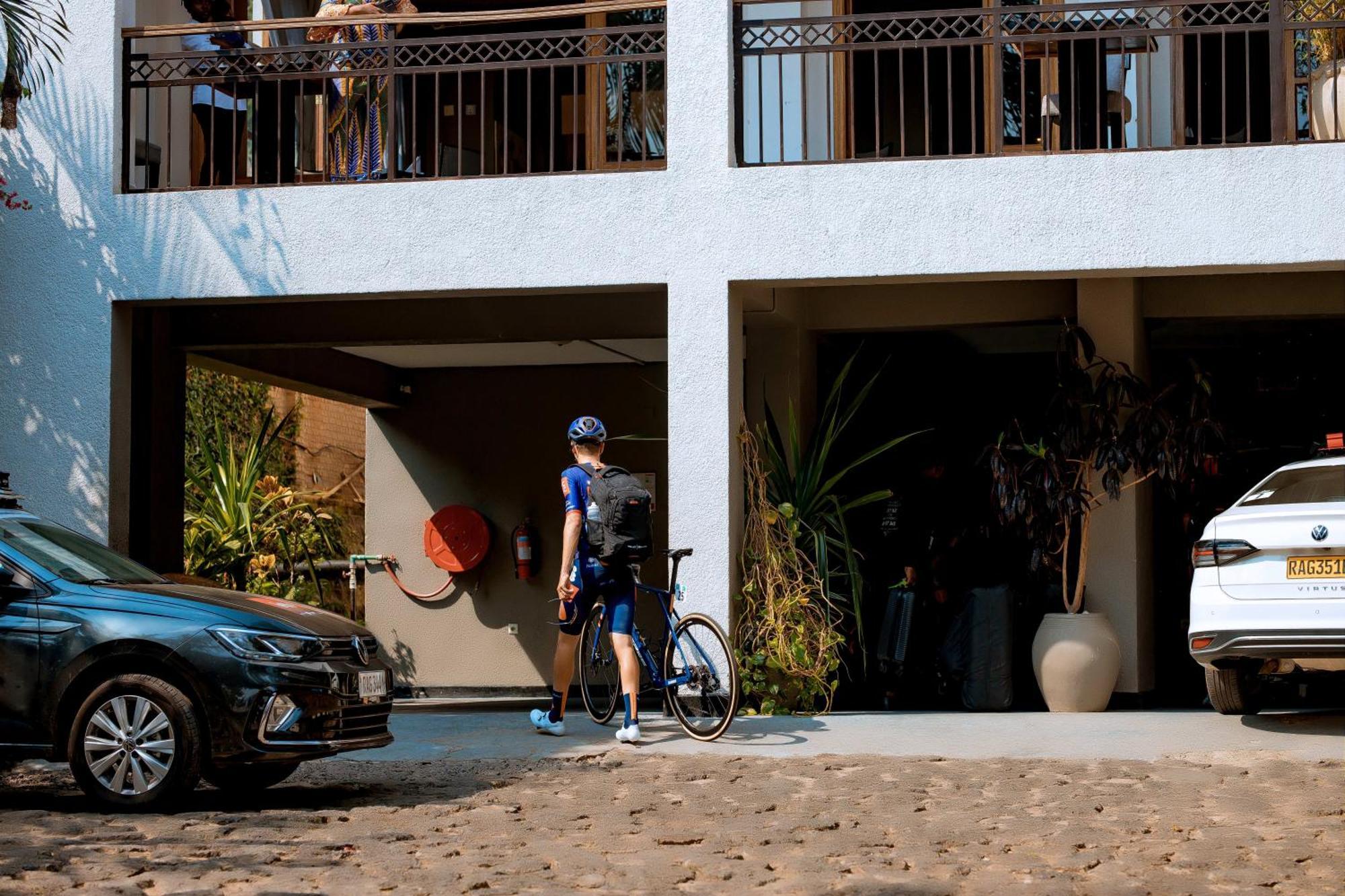 Kivu Hilltop View Resort Gisenyi Ngoại thất bức ảnh