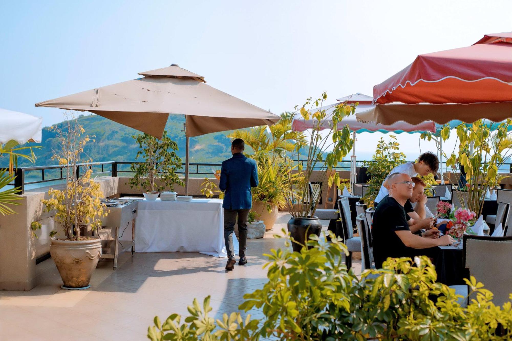 Kivu Hilltop View Resort Gisenyi Ngoại thất bức ảnh