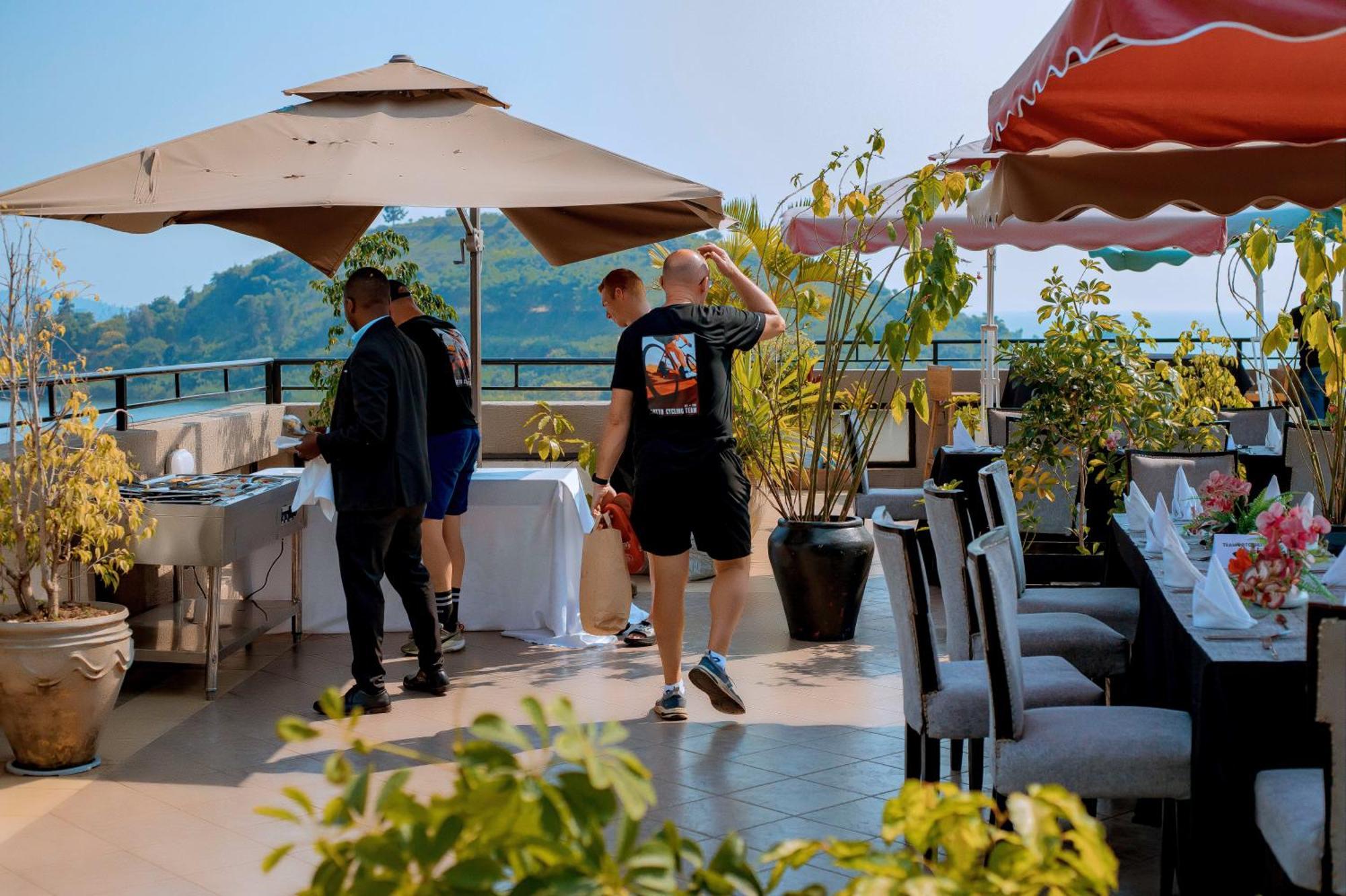 Kivu Hilltop View Resort Gisenyi Ngoại thất bức ảnh